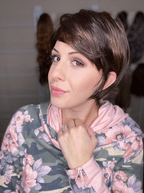 Karen Brunette