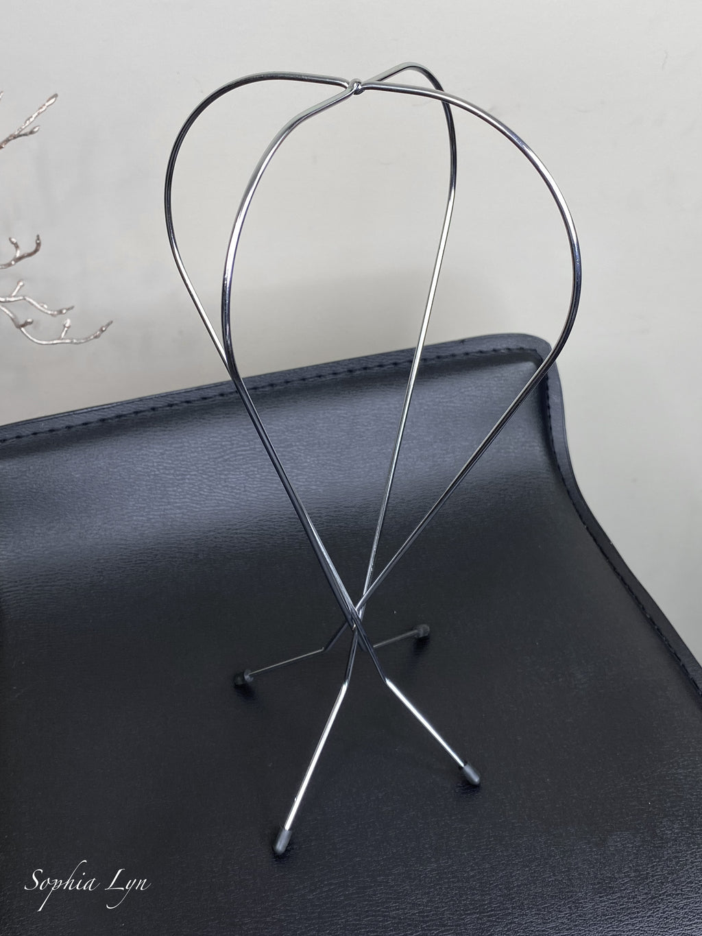 Collapsible Wig Stand