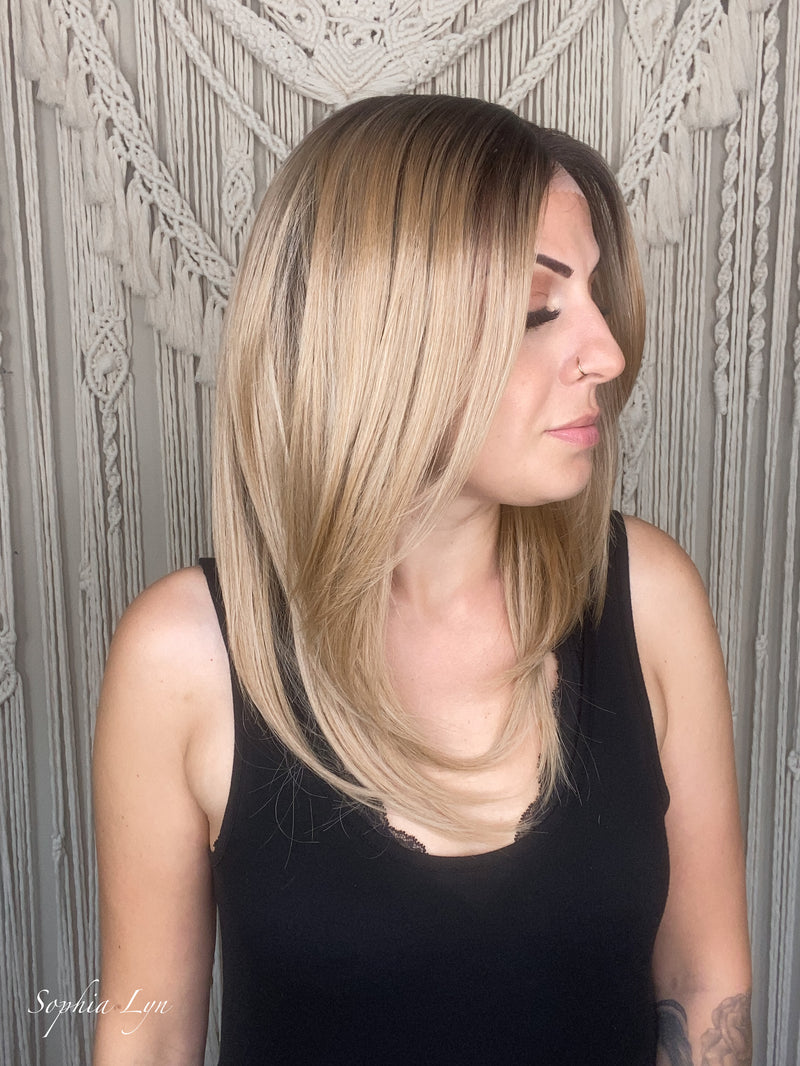 Aniston Blonde