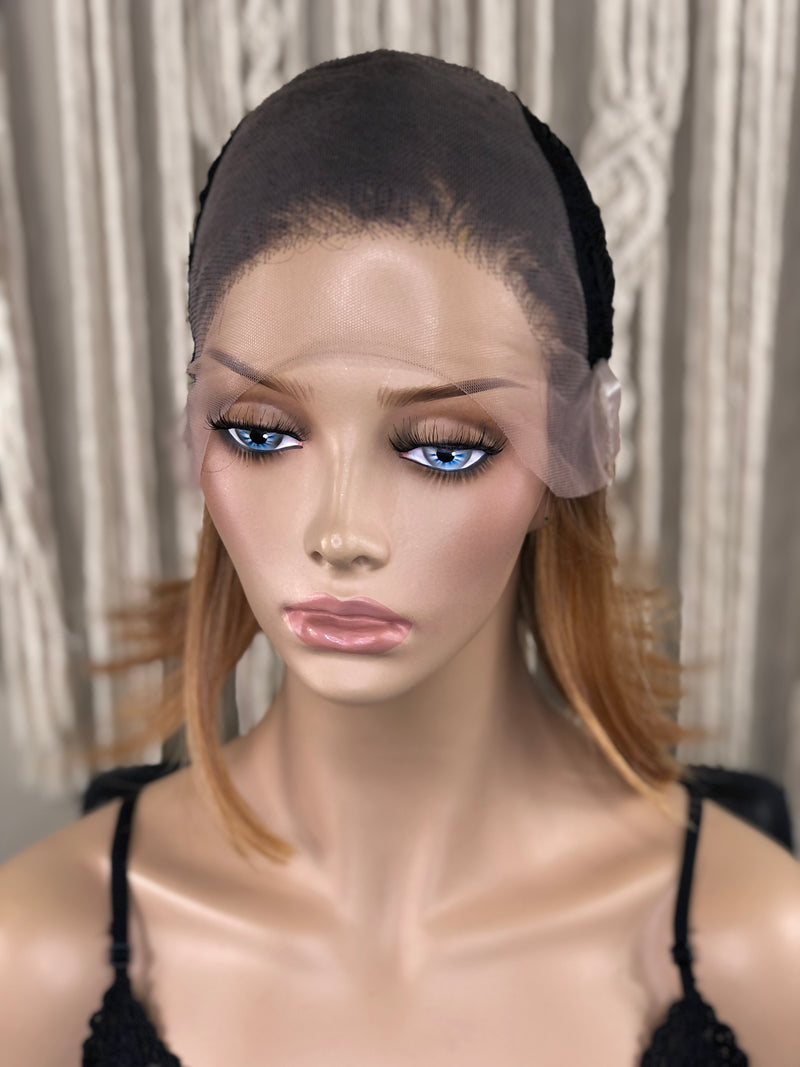 Donna Golden Brunette