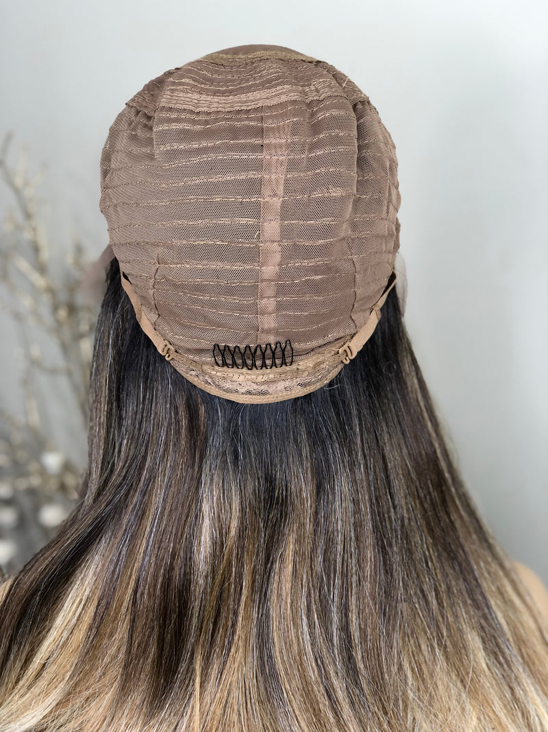 Aubrey Ombre