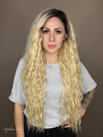 Cynthia Blonde