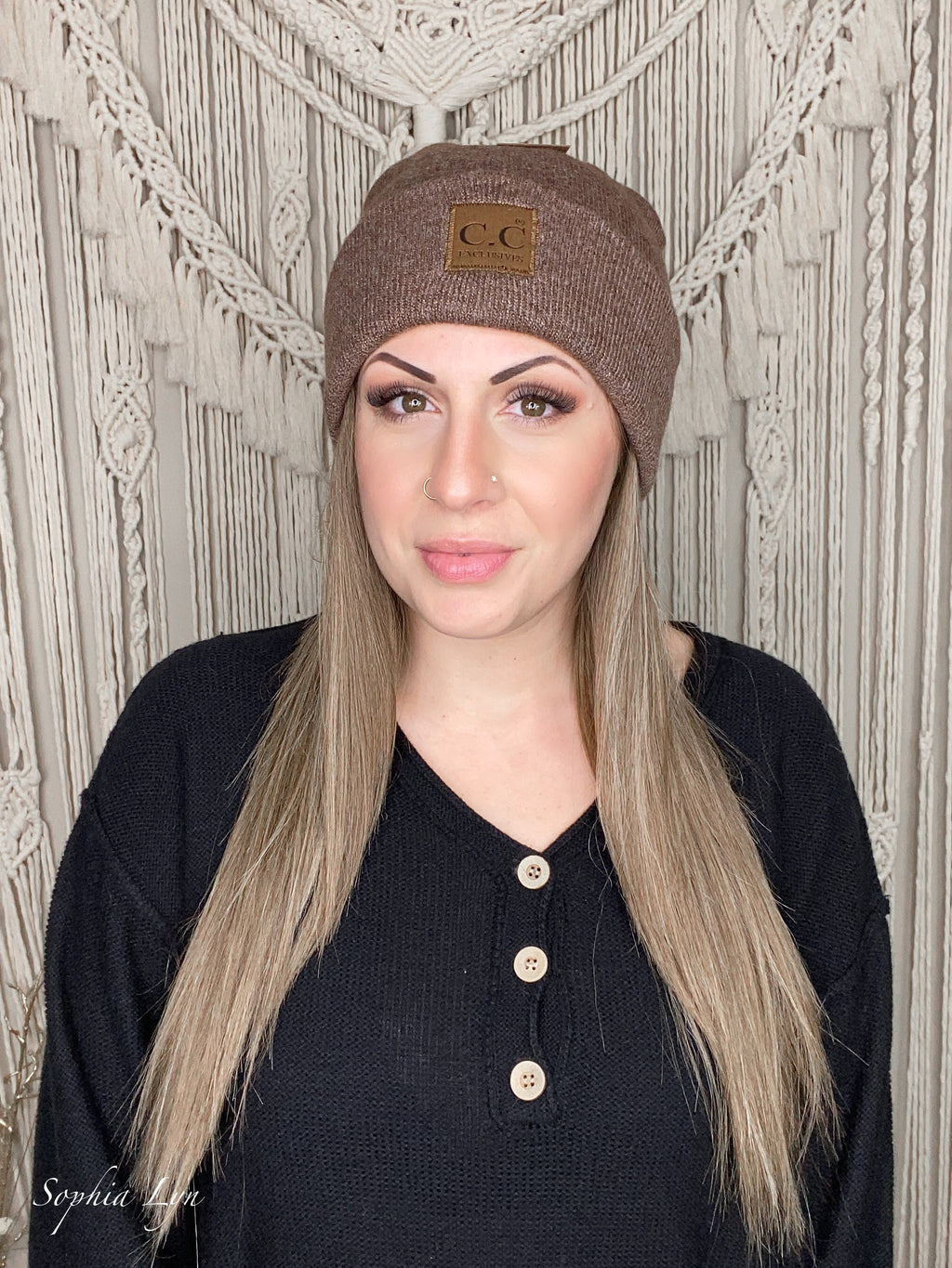 ECO FRIENDLY - Unisex Soft Ribbed Leather Patch C.C. Beanie